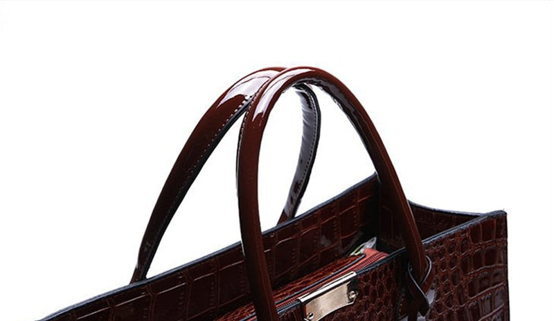 Elegancy - Bolsa Feminina de Couro