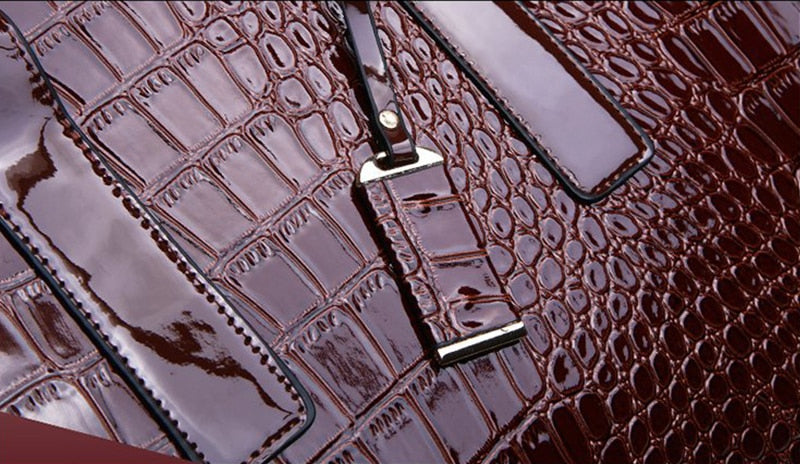 Elegancy - Bolsa Feminina de Couro