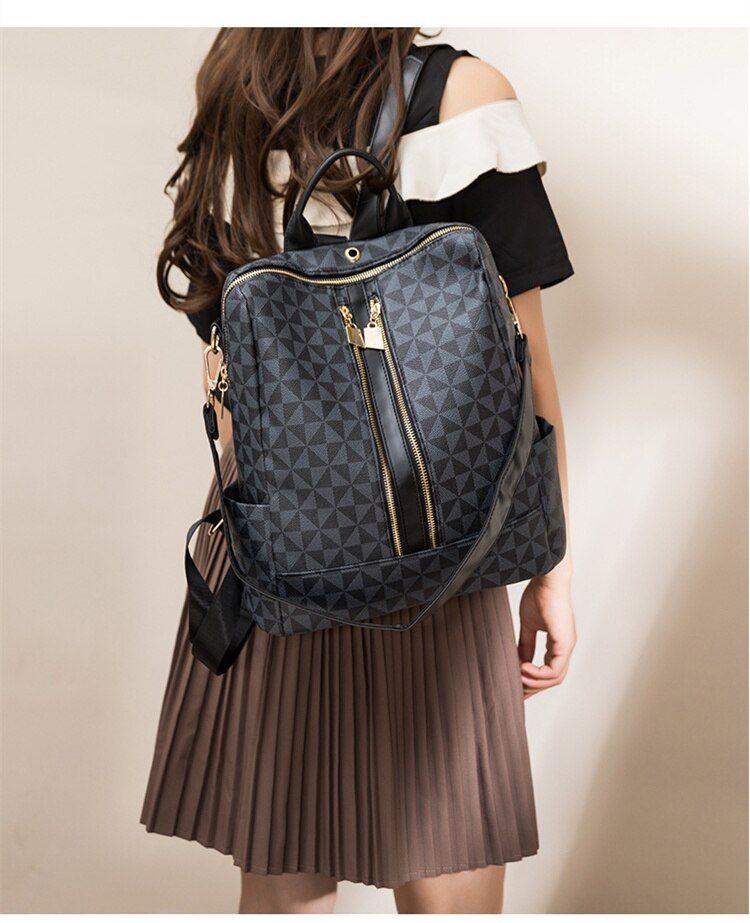 Penélope - Bolsa Mochila Feminina de Couro + Carteira brinde